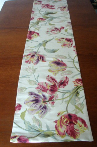 Laura ashley table runner - ashley,