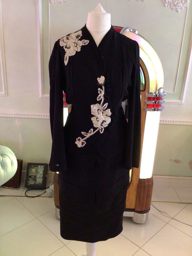 Vintage 1940 black crepe - vintage, 1940’s
