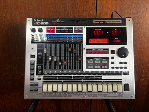 Roland 808 sampling - roland, mc-808