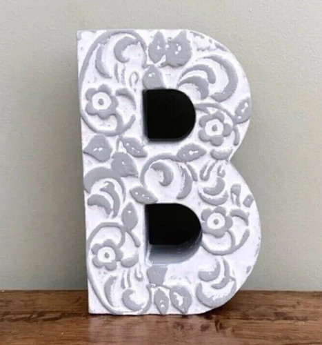 Next ornament letter - letter, b