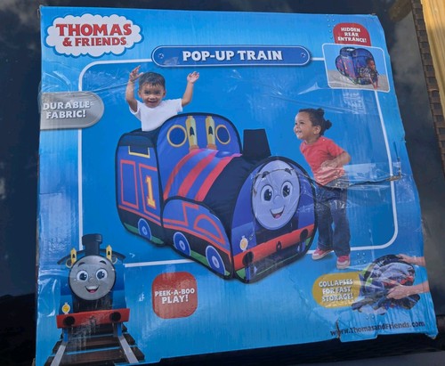 Thomas the train friends pop - thomas,