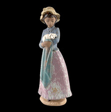 Nao by Lladro Porcelain