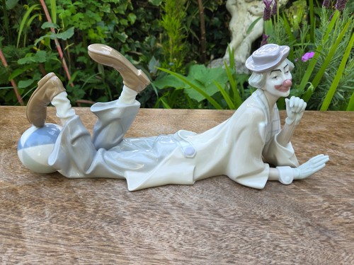 Lladro collectible clown - collectible, ''clown