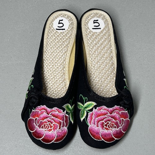 Chinese women spring - women,