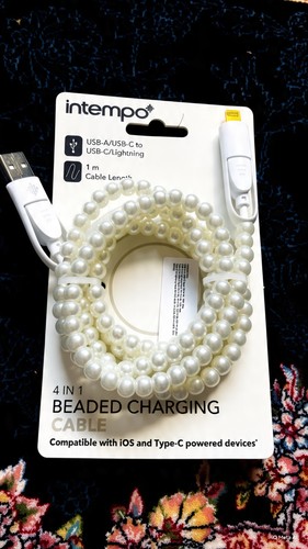 Intempo with 1 beaded - with,