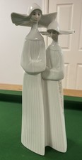 LLADRO Figurine Nuns