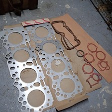 GENUINE PARTS PERKINS V8 HEAD