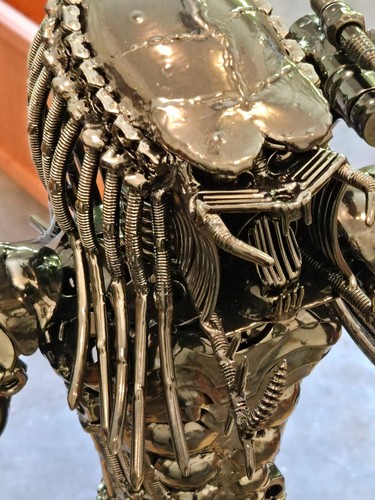 Metal art sculpture predator - metal,