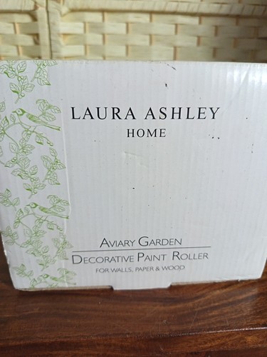 Laura ashley decorative - laura,