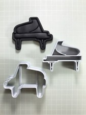 Baby Grand Piano | Cookie