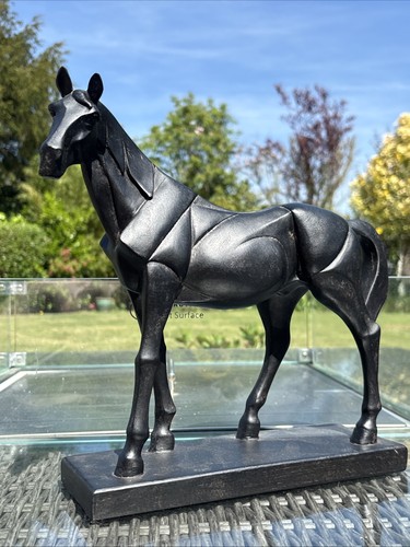 Horse statue sculpture modern - statue,