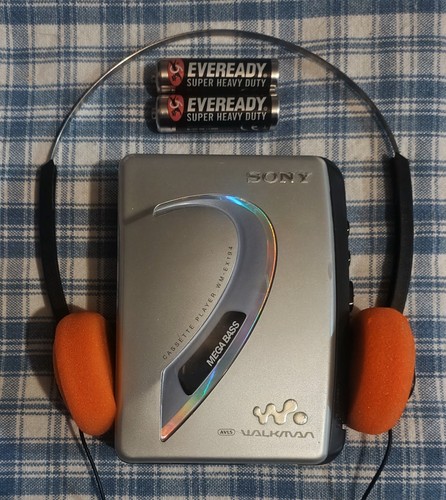 Serviced sony walkman ex194 - walkman, wm-ex194