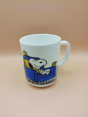 Peanuts snoopy milk - milk, glass