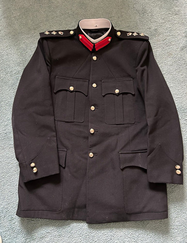 Black military dress uniform - black,