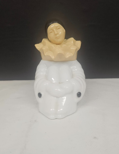 Collectors vintage avon bottle - collectors,