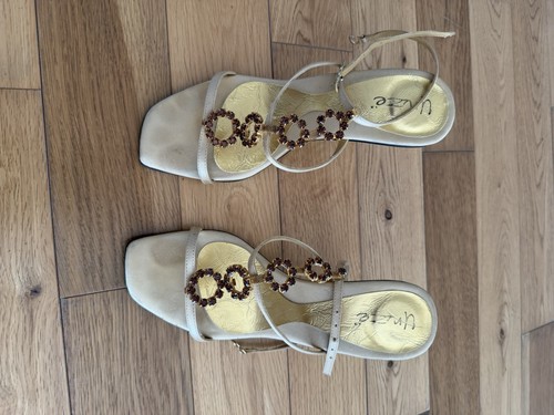 Gold heels with - heels, diamanté