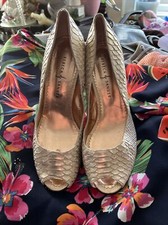 Women’s Size 40 Gold Peep Toe Shoes Real Leather, 3” Heel Vintage