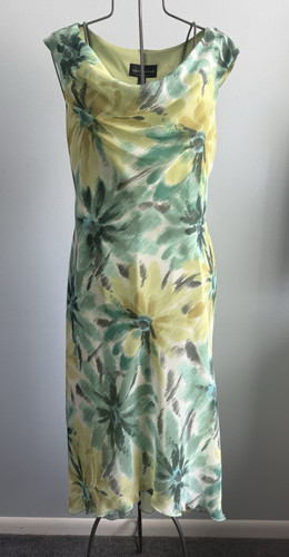 Connected apparel floral cowl - connected,