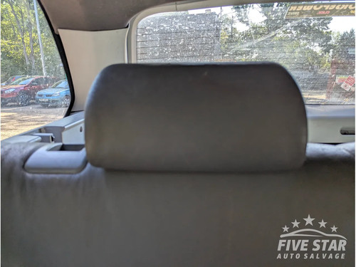 Bmw rear seat - x5, head