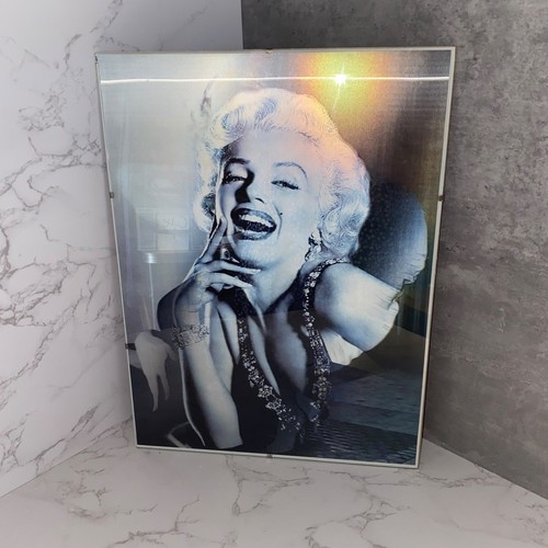 Marilyn monroe lenticular - monroe,