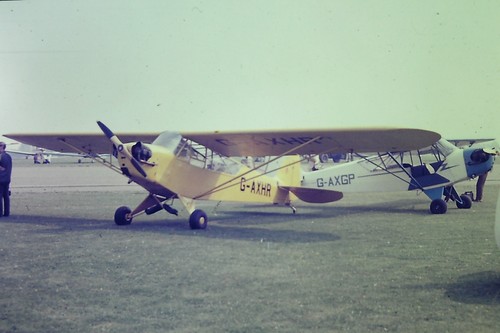 Piper cub aircraft - cub, (g--axhr)