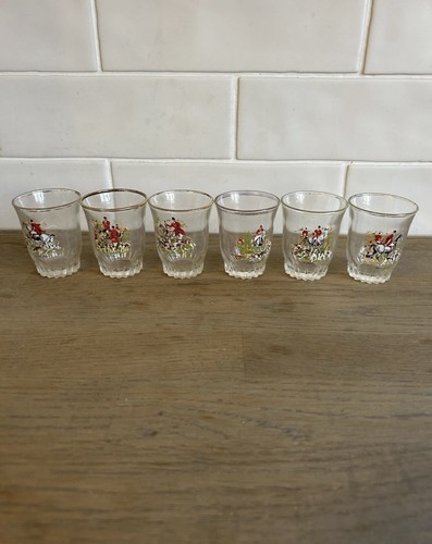 Six individual designs vintage - individual,