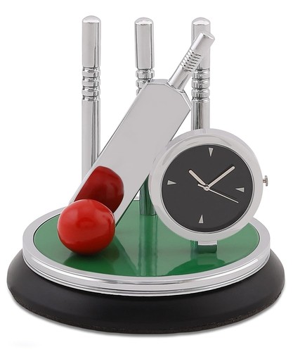 Metal cricket kit - cricket, table