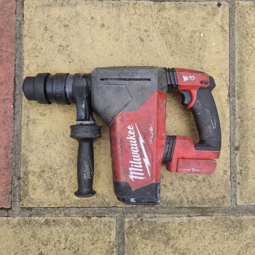 Milwaukee 18v brushless - 18v,