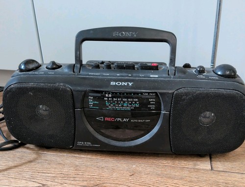Sony cfs e10l radio - sony, cassette