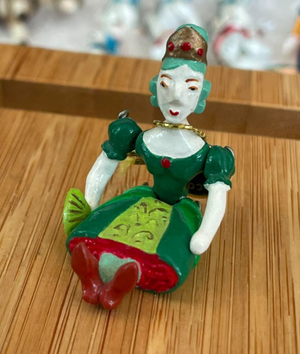Hantel pewter figurine green - hantel,