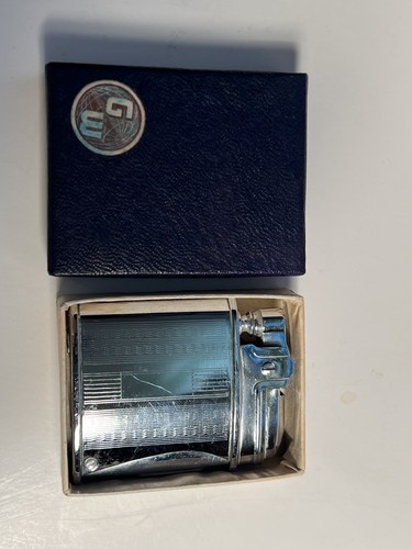 Rare squeeze lighter made - gw,