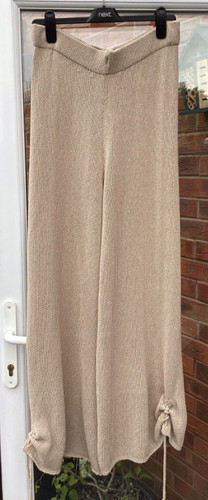 Bnwt zara sand wide - leg, knit