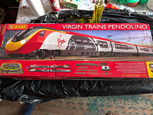 Hornby virgin trains - virgin,