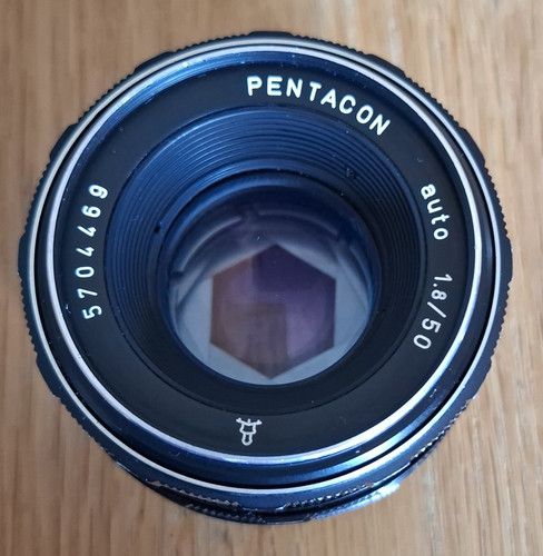 Pentacon auto 50 50mm - 1.8/50,