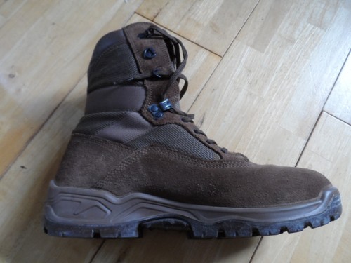 British army yds desert boots - british,