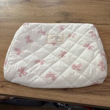 Pretty Pink Bow Design Makeup