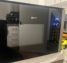 Neff HLAGD53N0B 25L 900W