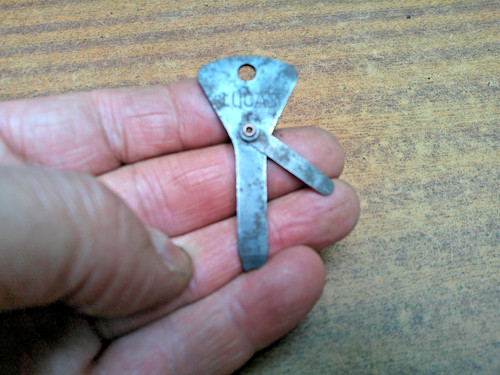 Vintage lucas points key - -,