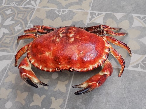 Cast iron crab sculpture - cast, &
