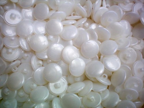 Buttons 15mm 24l white - buttons,