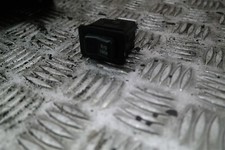 BFD027842 2004 MITSUBISHI L200