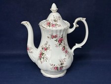 ROYAL ALBERT LAVENDER ROSE COFFEE POT FIRST QUALITY EXCELLENT