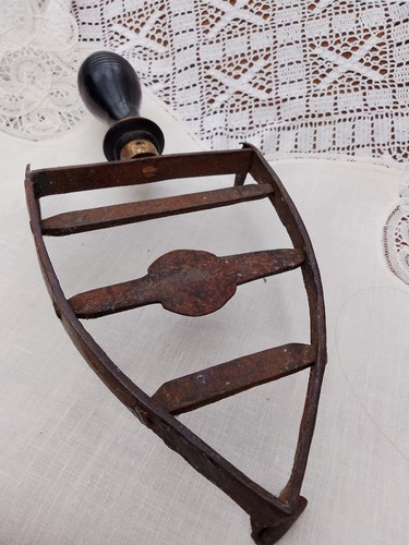 Victorian cast iron sad - victorian,