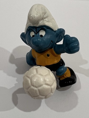 Vintage collectable football - collectable,