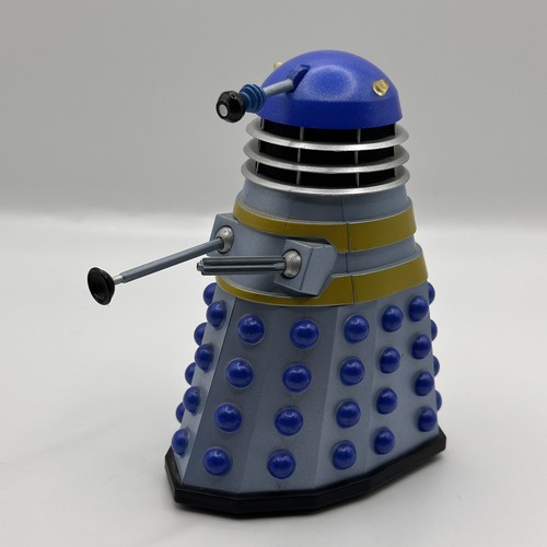 Doctor who figure figures - /,