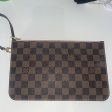 Louis Vuitton Neverfull Pouch
