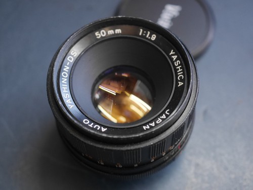Yashica 50mm lens m42 - ds,