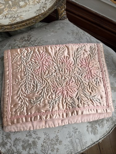 Vintage 1940s satin hand - vintage,