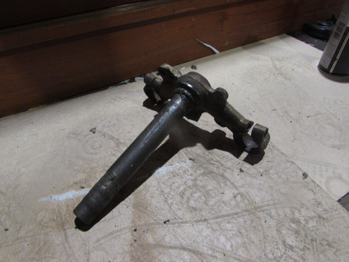 Bsa bottom yokes steering stem - bottom,