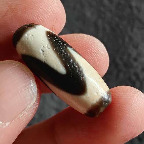 Tibetan agate pre 1800s - agate,